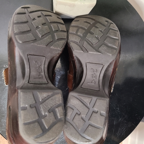 Born Brown Leather Clogs - Picture 8 of 10